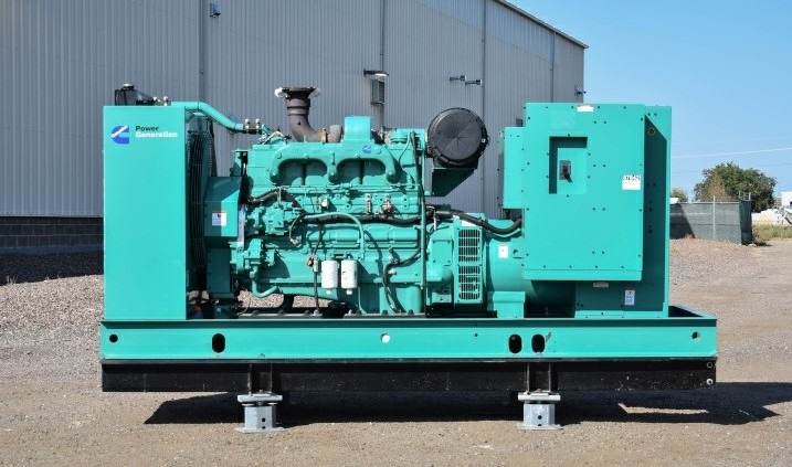 塔河发电机出租-教您发电机厂家该如何选购