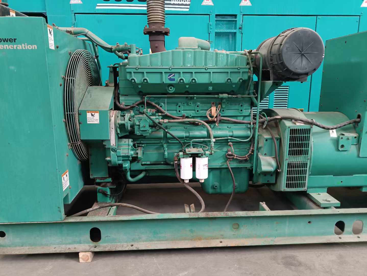 塔河过载会对 600kW 柴油发电机组造成哪些损害？