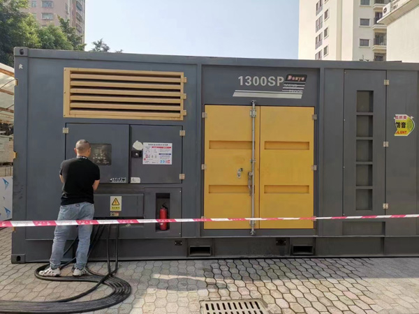 塔河如何根据实际需求选择合适电压和功率的柴油发电机组？