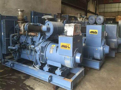 塔河柴油发电机如何测试电流大小？