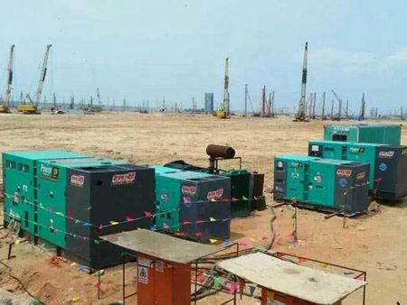 塔河如何检查和清洗空气滤清器？