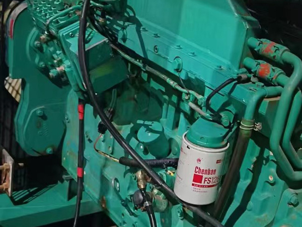 塔河如何确定新的发电机组控制系统是否与原系统兼容？