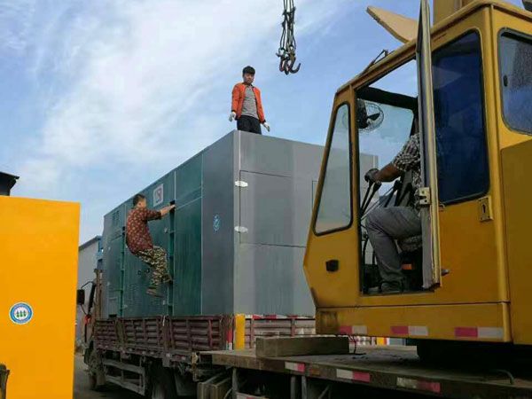 塔河更换水冷式机油散热器密封件的操作流程是怎样的？